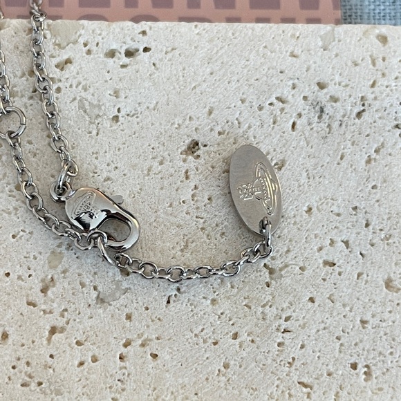 Vivienne Westwood Silver Rainbow Necklace - Picture 6 of 6